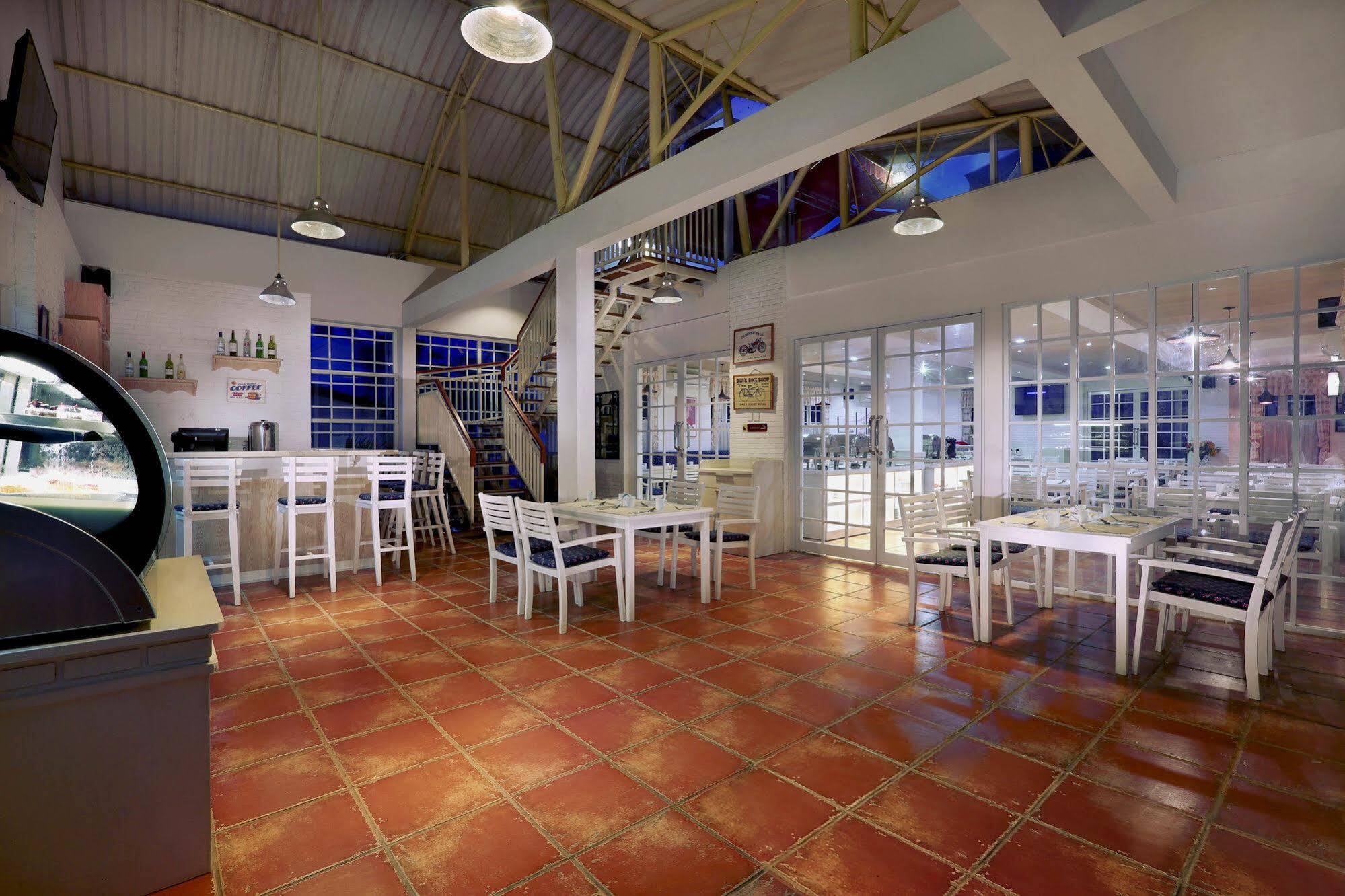 Favehotel Sudirman Bojonegoro Extérieur photo