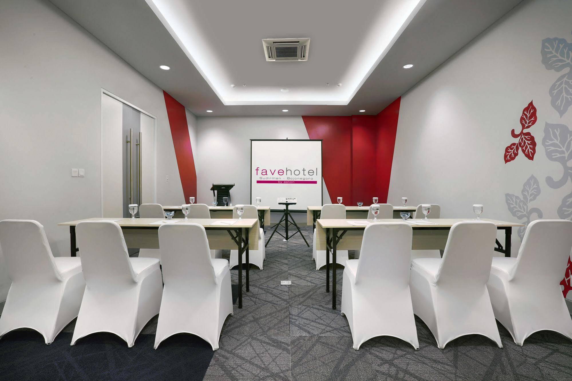 Favehotel Sudirman Bojonegoro Extérieur photo